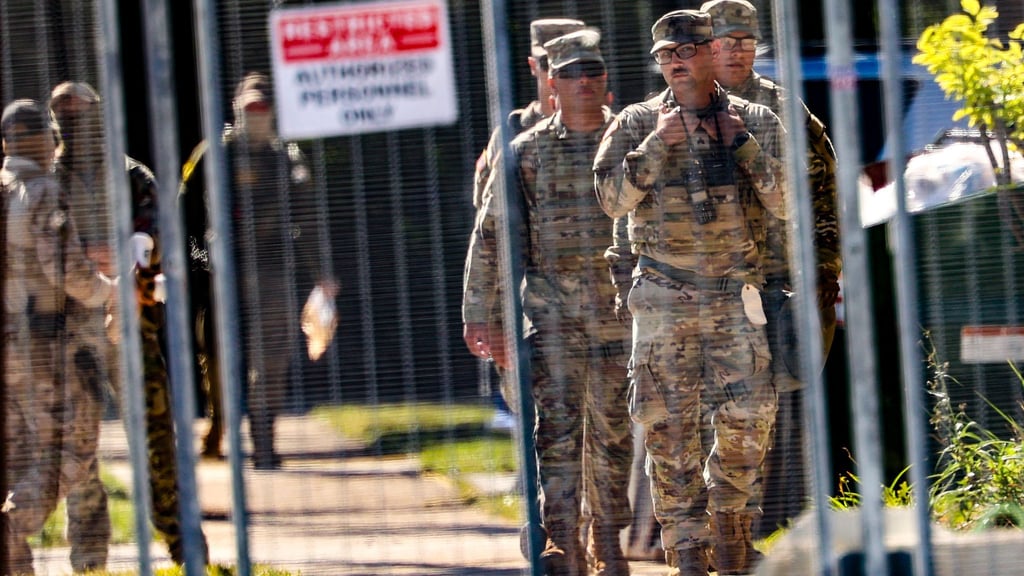 Die US-Regierung hat bereits in mehrere demokratisch regierte Großstädte Nationalgardisten entsandt - zum Teil wurde sie vorerst von Gerichten gestoppt. (Archivbild)