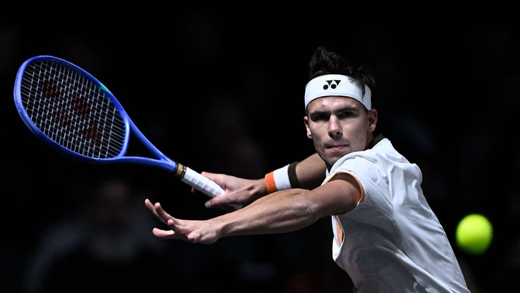 Für Daniel Altmaier ist in Paris im Achtelfinale Endstation.