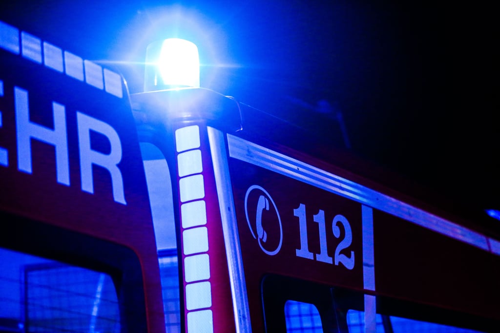 In Zeitz musste die Feuerwehr in der Nacht zum Donnerstag (30. Oktober) zu zwei Bränden ausrücken.