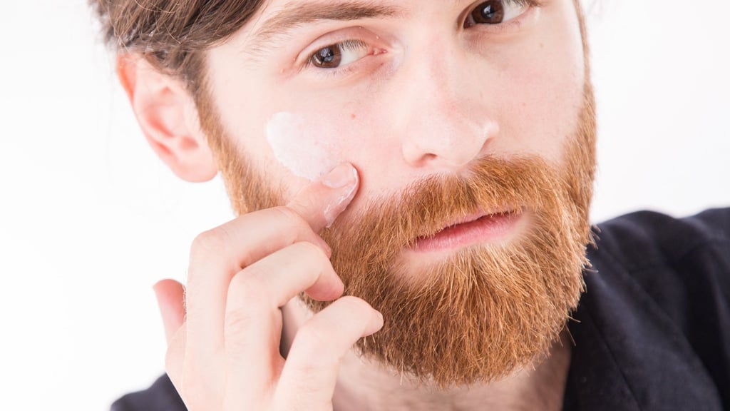 Problematische Substanzen wie Formaldehyd oder Diethylphthalat wurden in den getesteten Gesichtscremes für Männer nicht nachgewiesen.