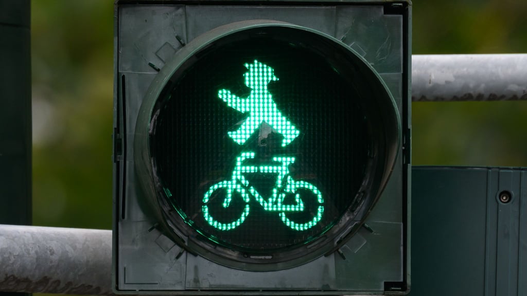 Sachsen plant keine generelle Verlängerung von Grünphasen an Ampeln.