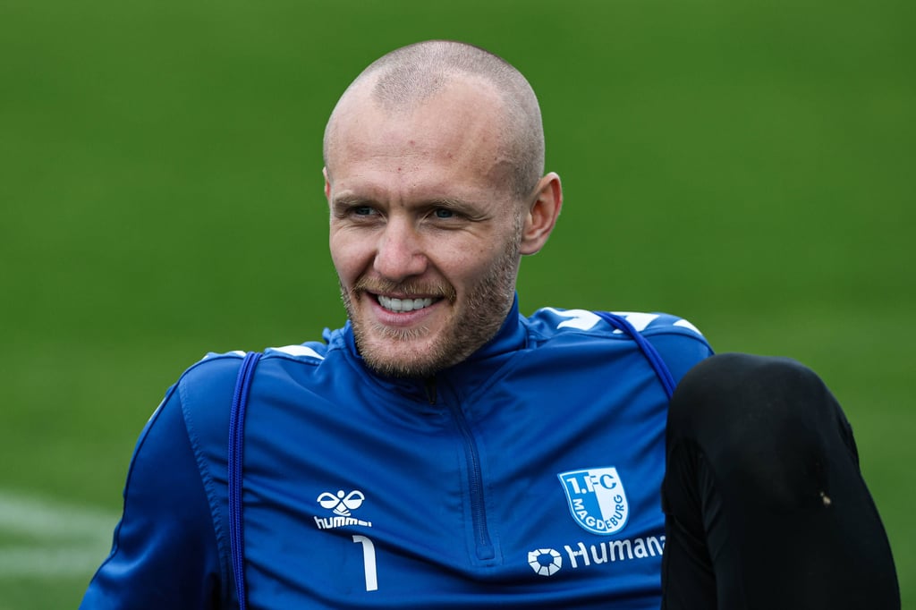 Gute Laune vor dem Bochum-Spiel: Dominik Reimann vom 1. FC Magdeburg kassierte in den vergangenen drei Spielen keinen einzigen Treffer.