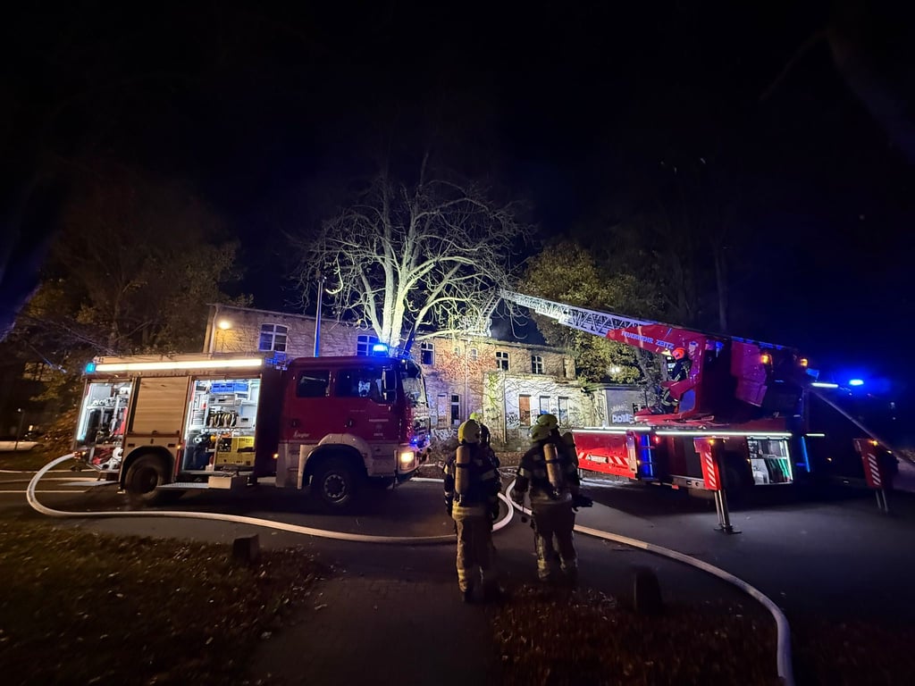 In der Röntgenstraße in Zeitz hat es gebrannt.