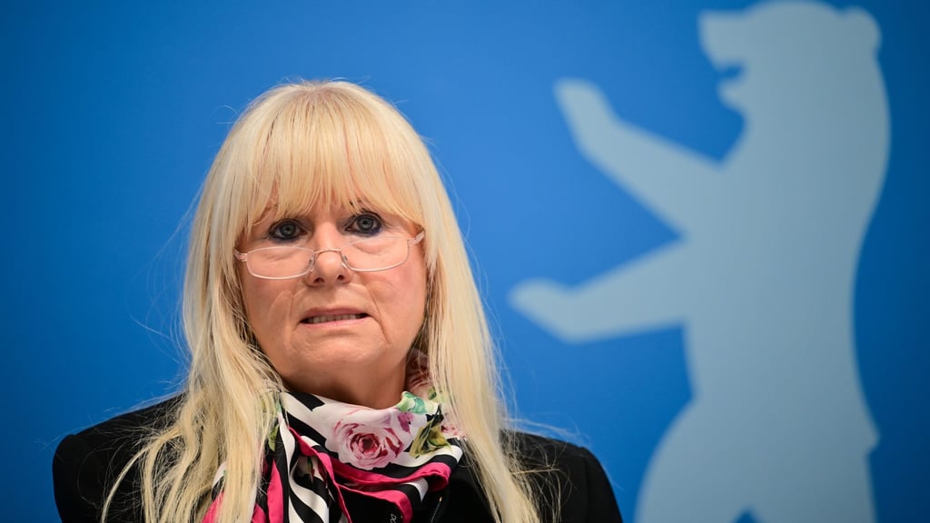 Berlins Innensenatorin Iris Spranger (SPD) fordert null Toleranz gegenüber illegalem Waffenbesitz. (Archivbild)