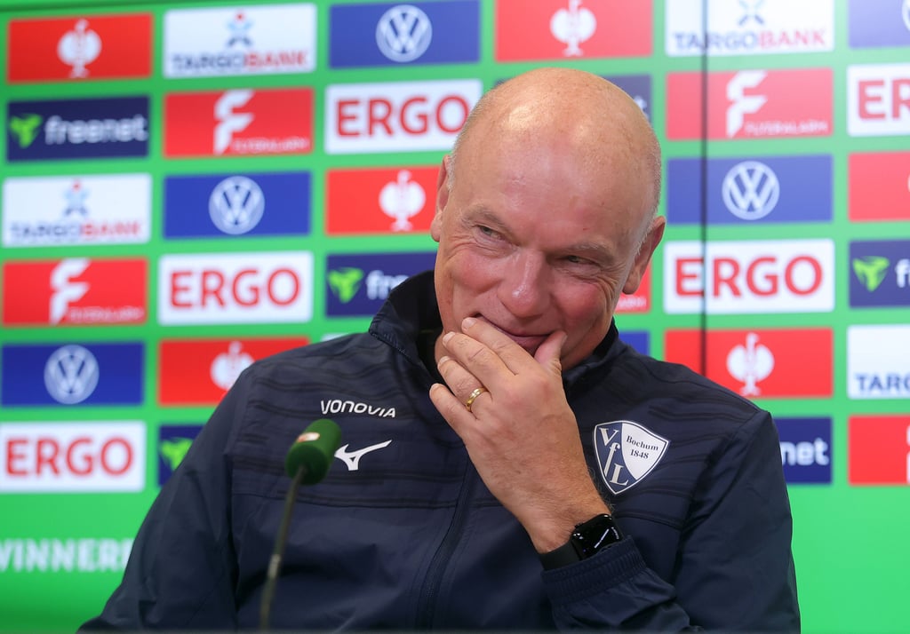 Uwe Rösler trainiert seit Anfang Oktober den VfL Bochum in der 2. Bundesliga.