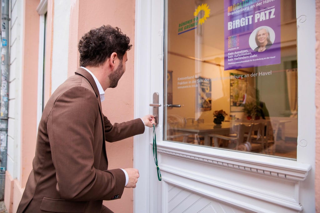 Banaszak hat nun ein Regionalbüro in Brandenburg an der Havel eröffnet. (Archivbild)