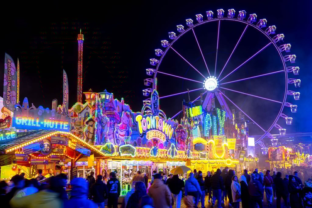 Der Bremer Freimarkt wird mit einer traditionellen Zeremonie „beerdigt“. (Archivfoto)