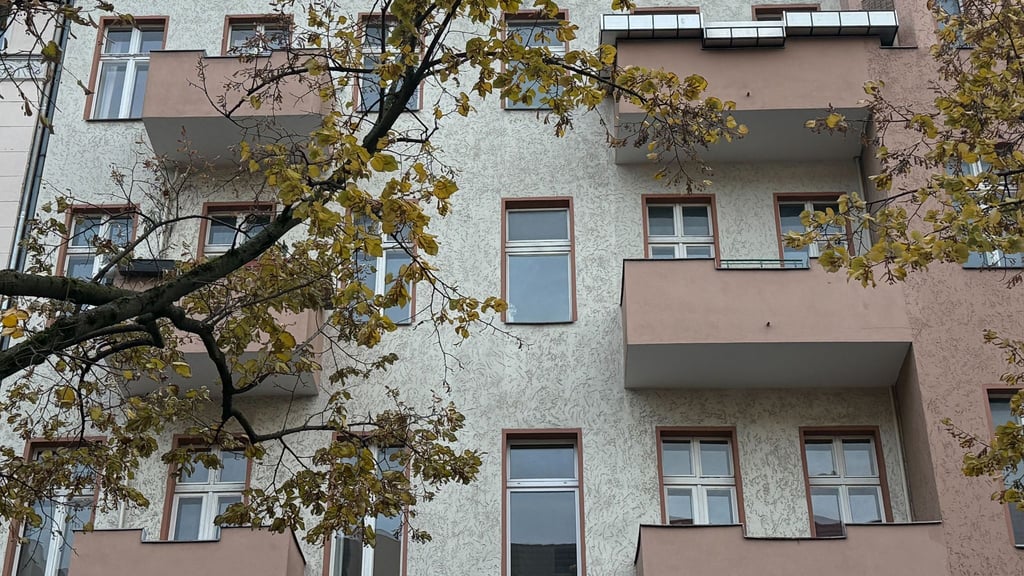 Die Polizei hat am Samstag in Berlin einen Mann festgenommen, der einen Anschlag geplant haben soll.