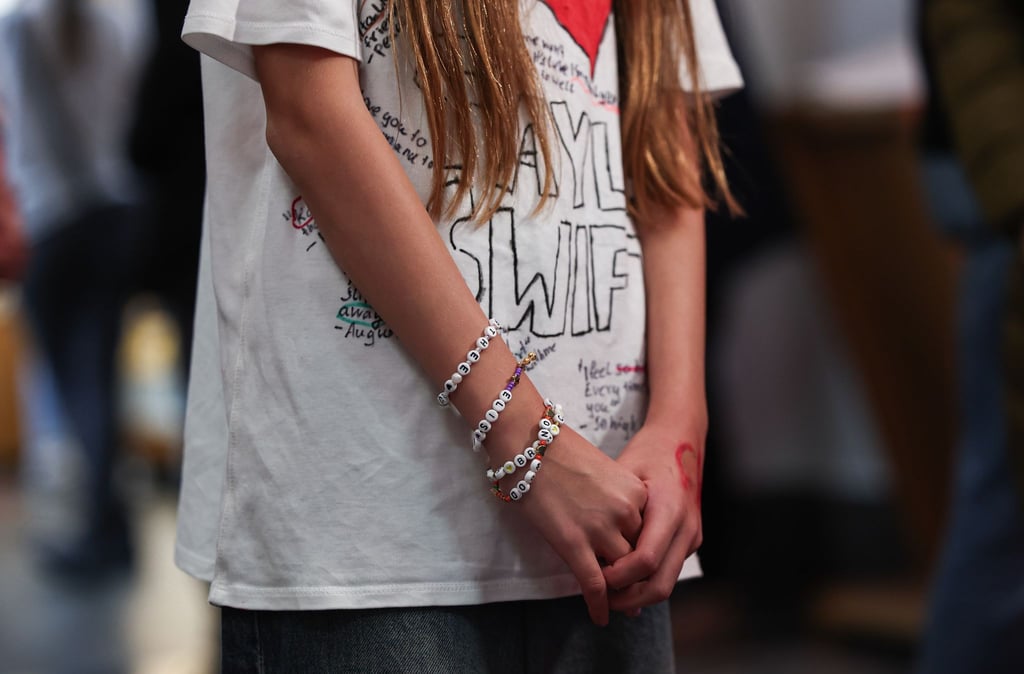 Um die 200 Swift-Fans kamen ins Landesmuseum in Wiesbaden.