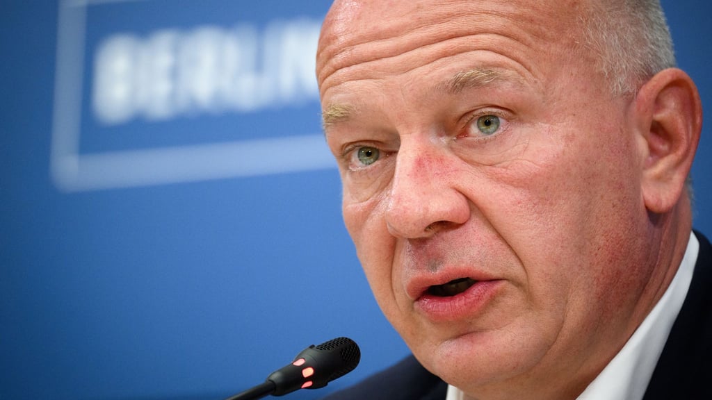 Berlins Regierender Bürgermeister Kai Wegner (CDU) lobte die länderübergreifende Zusammenarbeit. (Archivbild)
