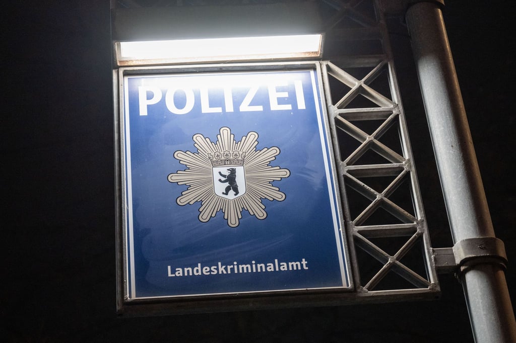 Die Ermittlungen gegen einen 22-jährigen Syrer, der einen Anschlag geplant haben soll, gehen weiter.