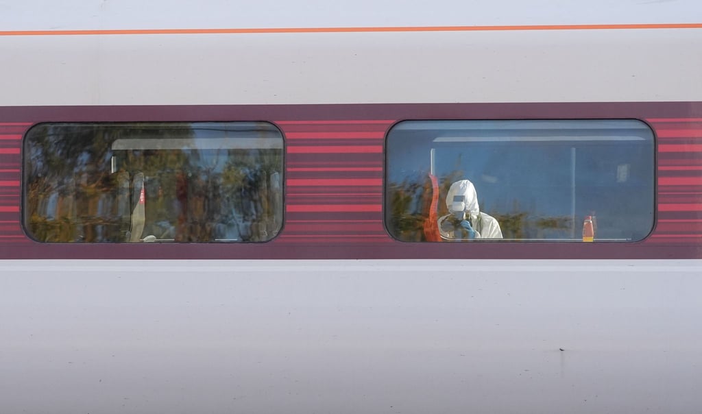 Derzeit gibt es laut den Ermittlern keine Hinweise auf einen terroristischen Hintergrund.