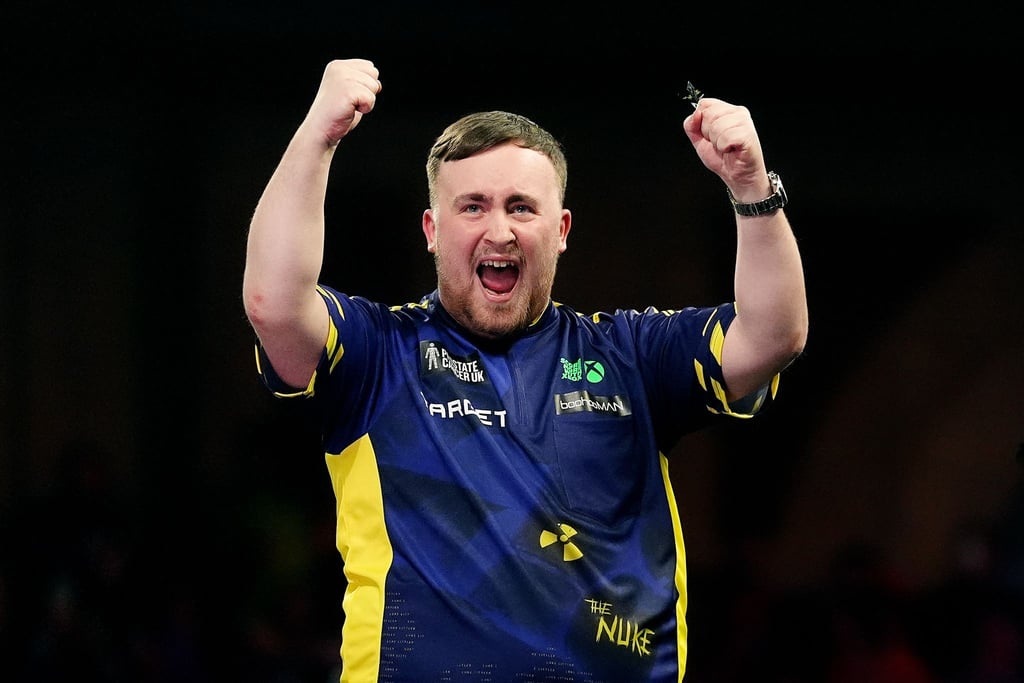 Endlich! Darts-Star Luke Littler hat die Führerscheinprüfung bestanden. (Archivbild)