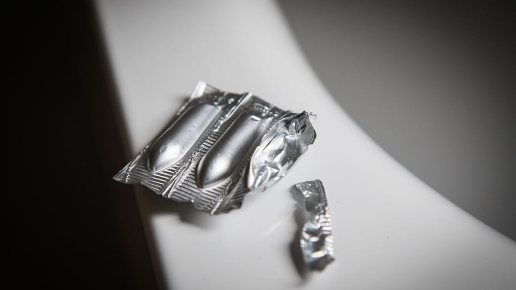 Gewusst wie: Diese Tipps helfen beim Einführen von Zäpfchen.