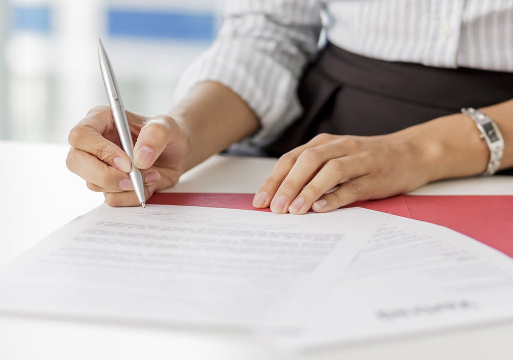 Wer es sich zutraut, sein Arbeitszeugnis selbst zu schreiben, sollte das nur mit fachlichem Gegencheck machen.