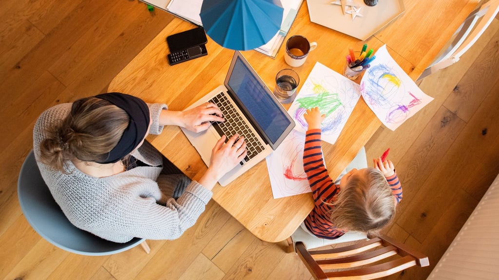 Im Bewerbungsverfahren muss man den potenziellen Arbeitgeber nicht über seinen Familienstand informieren.