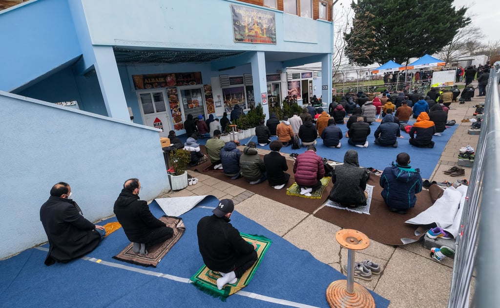 Weiter draußen beten? Der Bau einer Moschee in Halle-Neustadt polarisiert. Wie geht es jetzt weiter?