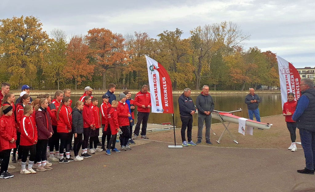 Die Sportler des Bernburger Ruderclubs beendet ihre Freiluftsaison. 