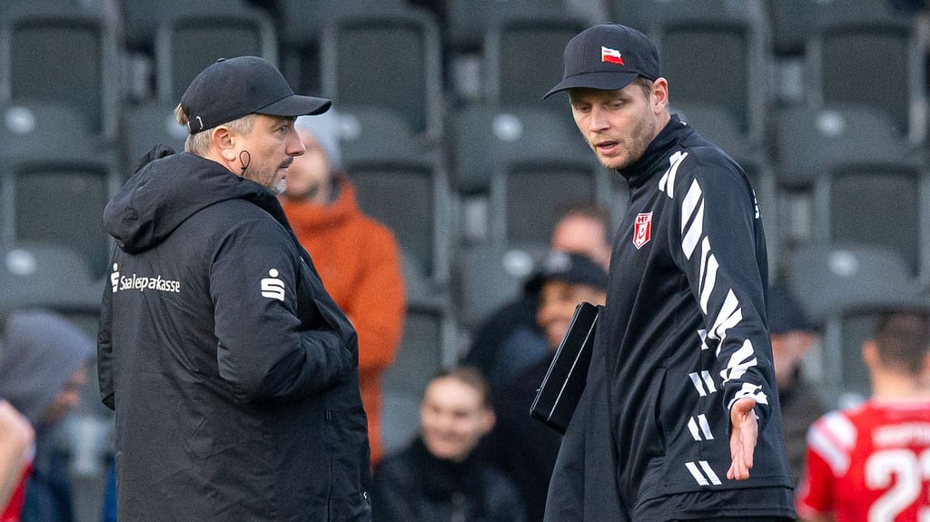 Daniel Meyer (l.) und Robert Schröder nach der Niederlage in Berlin.