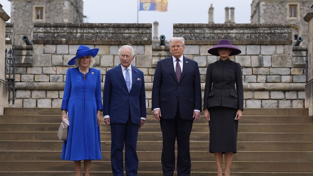 Beim Staatsbesuch der Trumps hatte Prinz Andrew seine Titel noch.