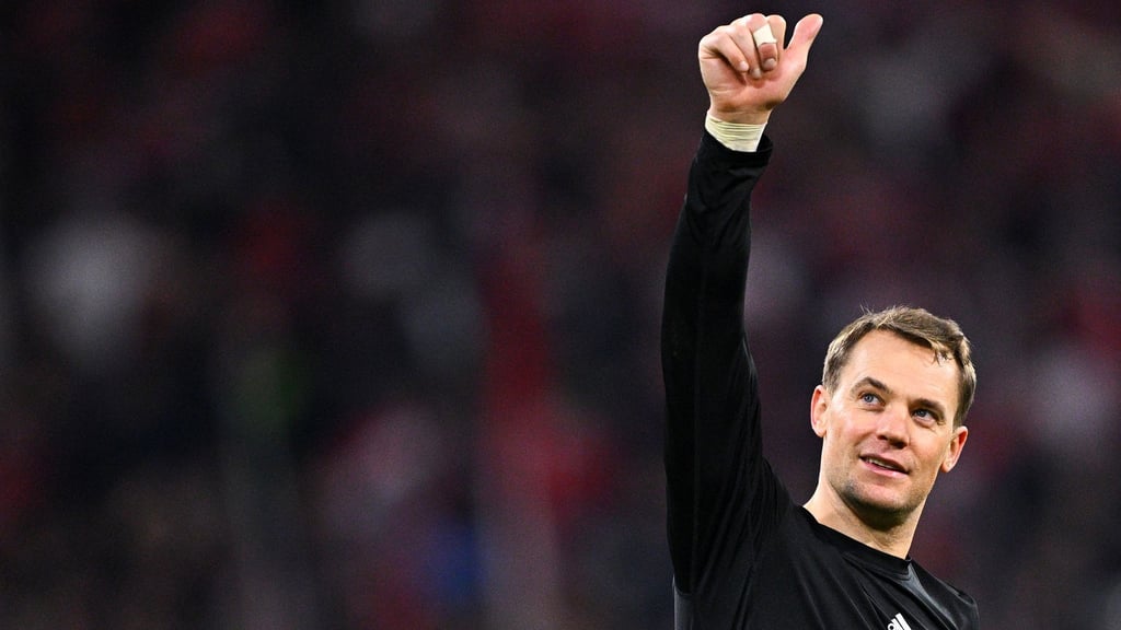 Die Zukunft von Manuel Neuer beim FC Bayern ist offen.