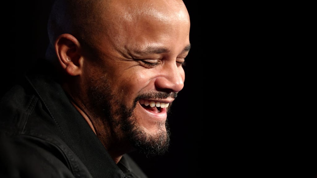 Vincent Kompany freut sich auf das Duell mit Paris und Kollege Luis Enrique.