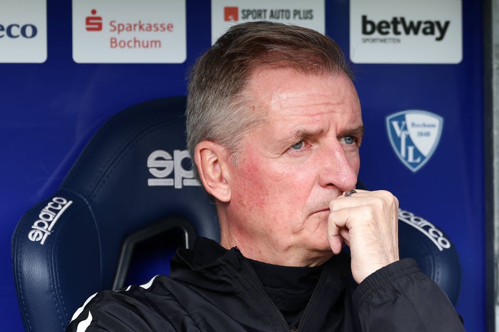 Petrik Sander sah seinen 1. FC Magdeburg beim VfL Bochum in der 2. Bundesliga mit 0:2 verlieren.