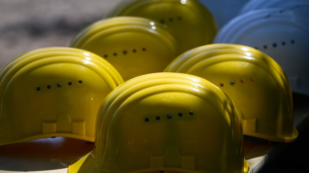 Auch im Bauhauptgewerbe stieg der Geschäftsklimaindex deutlich.