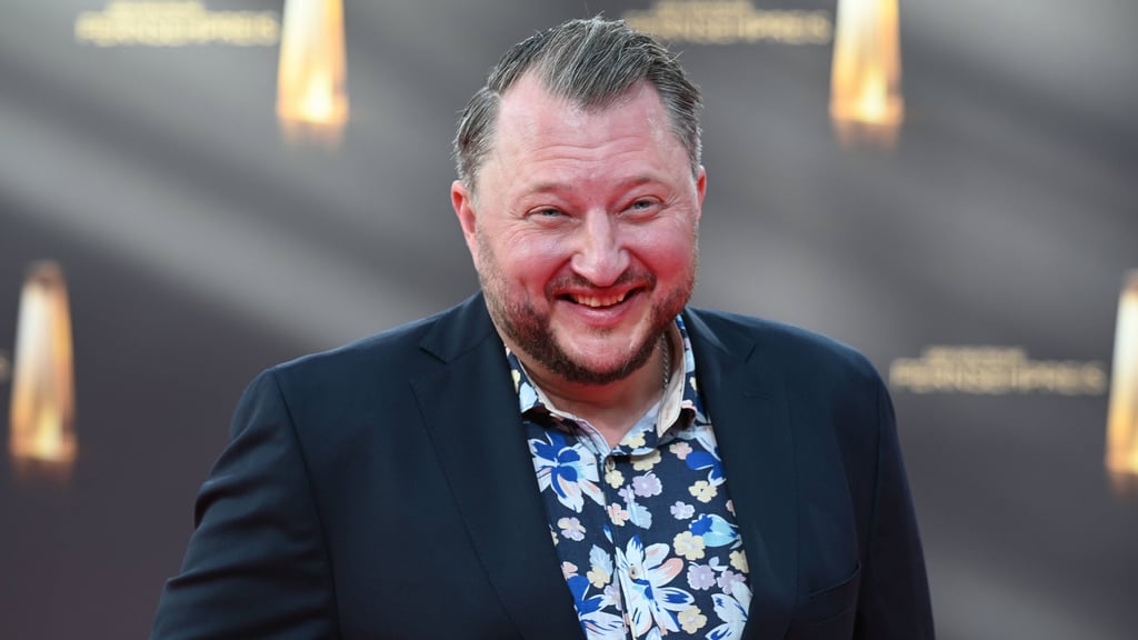 Sebastian Lege liebt gutes Essen und seine Bulldogge Kalle. Sein Leben hält der TV-Koch eher privat.