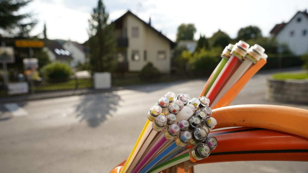 In Genthin gibt es wieder Hoffnung auf schnelles Internet via Glasfaser.  