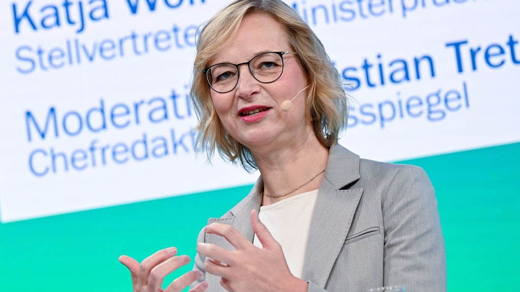 Die BSW-Politikerin Katja Wolf sieht ihre Parteichefin Sahra Wagenknecht als wichtige Identifikationsfigur - trotz eigener Differenzen mit Wagenknecht in der Vergangenheit.