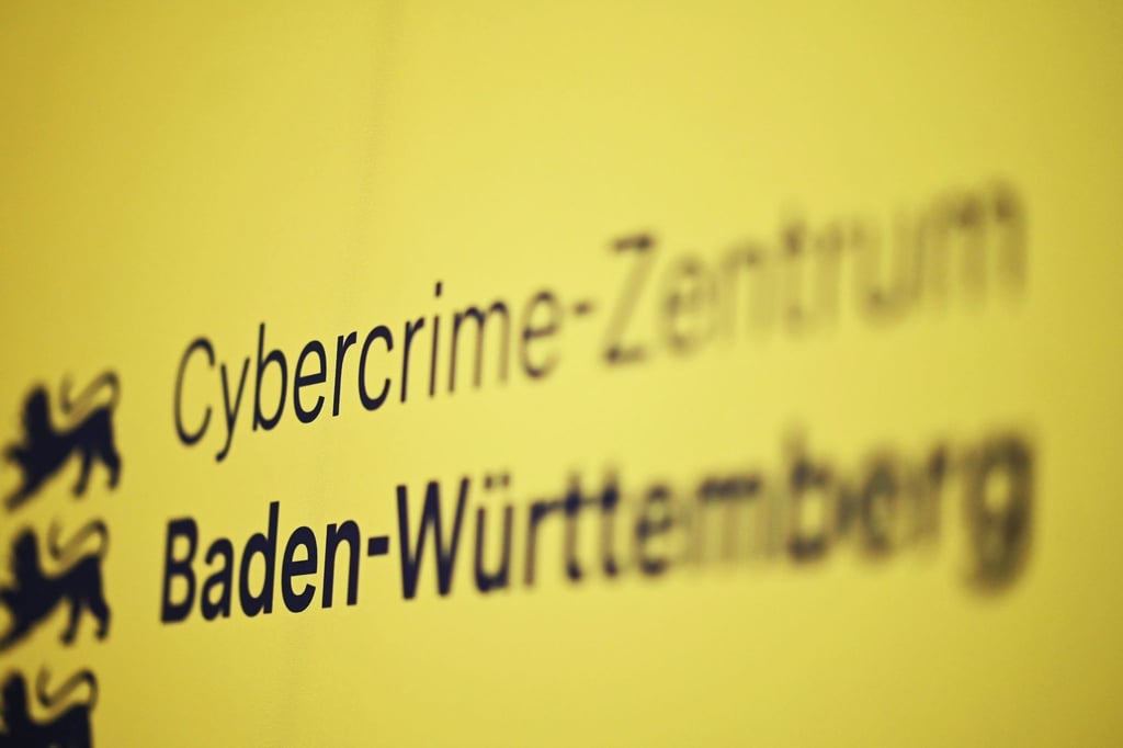 Das Cybercrime-Zentrum Baden-Württemberg und das Polizeipräsidium Ludwigsburg haben den Verdächtigen ermittelt. (Symbolbild)