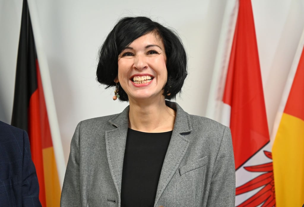 Noosha Aubel startet mit viel Freude in das Amt als Potsdamer Oberbürgermeisterin. Die Arbeit hat sie bereits aufgenommen, nun folgt die Amtseinführung mit einem Festakt.