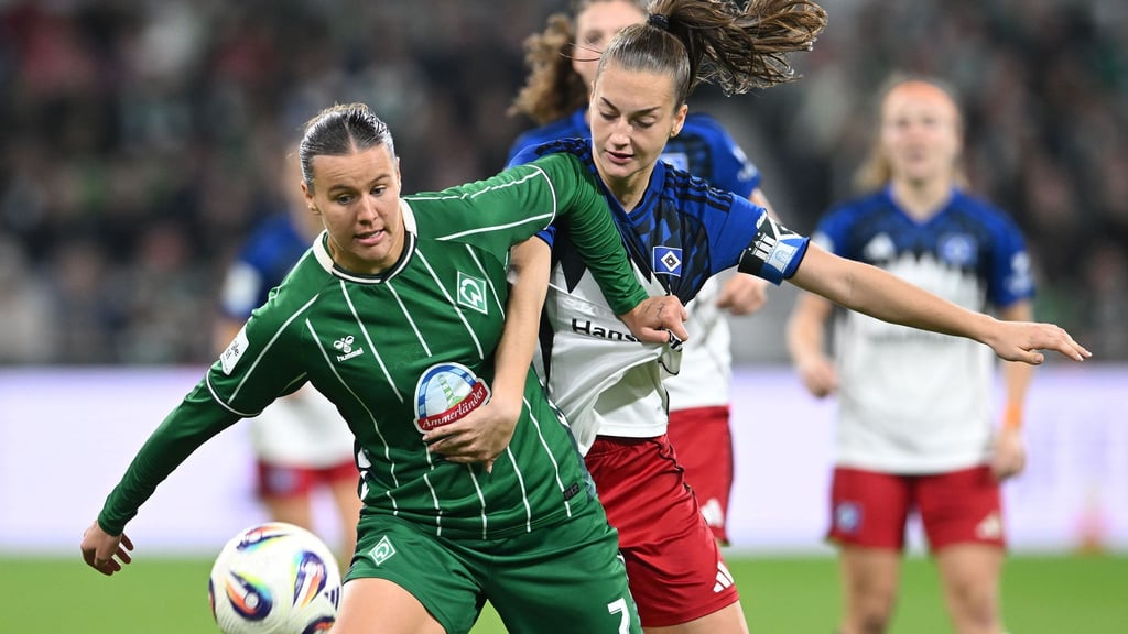 Werder Bremen gegen Hamburger SV: Frauen-Bundesliga soll professionalisiert werden