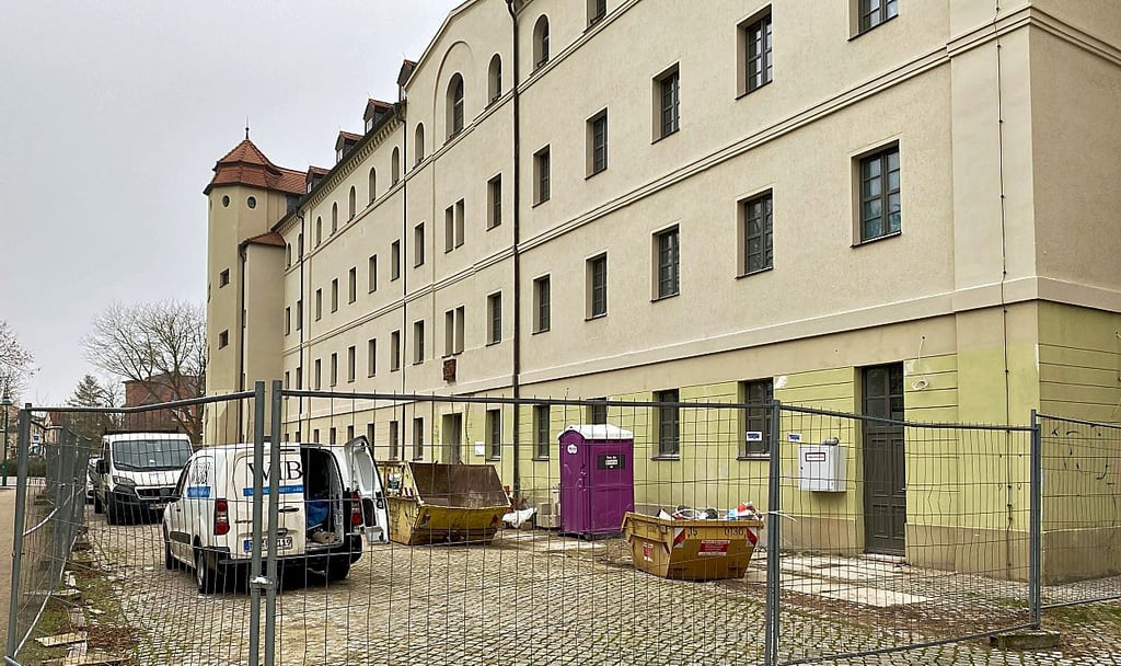 Die Sanierungsarbeiten am Haus Mechthild in Schönebeck sind seit Monaten abgeschlossen. Trotzdem können die Zimmer noch nicht bezogen werden.