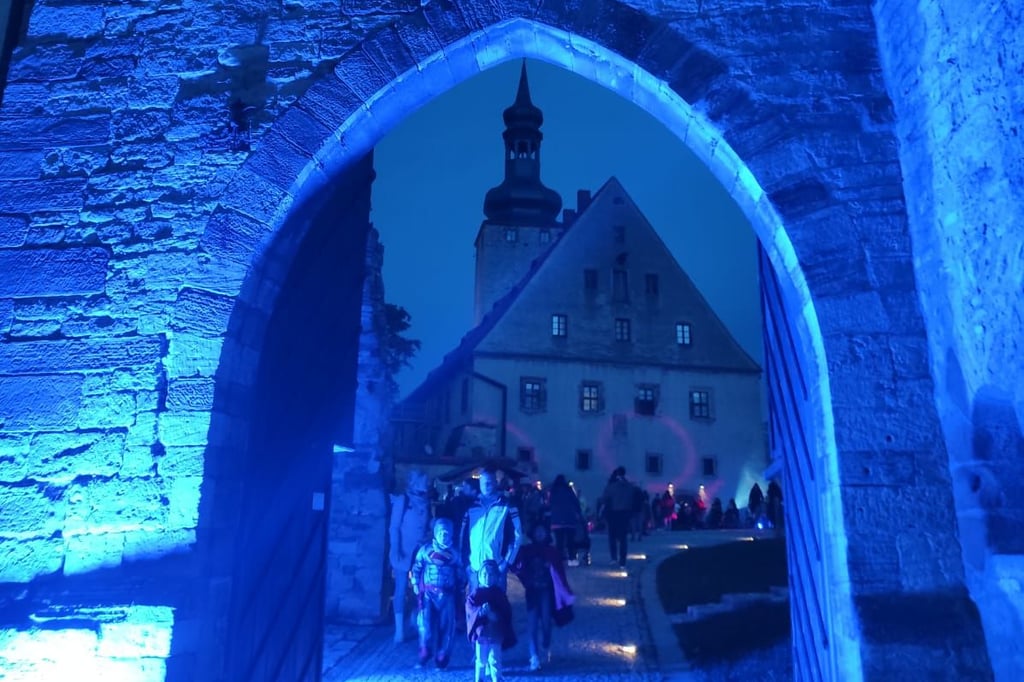 Die Burg Querfurt öffnet am Abend des 7. November ihre Tore zu „Nachts auf der Burg“.