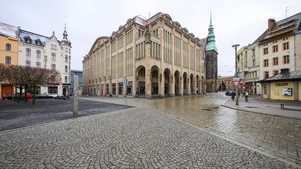 Bei der geplanten Sanierung des Görlitzer Jugendstil-Kaufhauses sind jetzt Fragen des Denkmalschutzes geklärt (Archivbild).