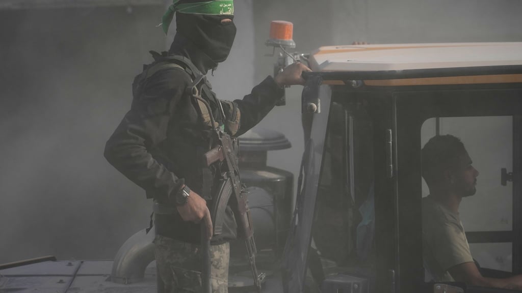 Bewaffnetes Mitglied der islamistischen Terrororganisation Hamas im Gazastreifen.