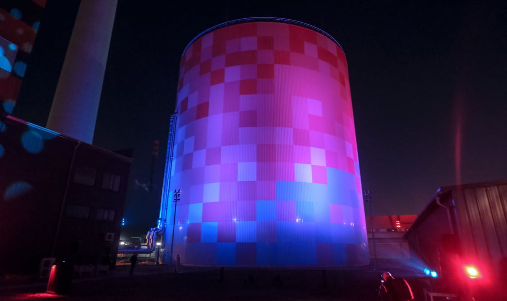 Herzstück des Energieparks der EVH in der Dieselstraße ist der Zukunftsspeicher für die Fernwärmeversorgung.