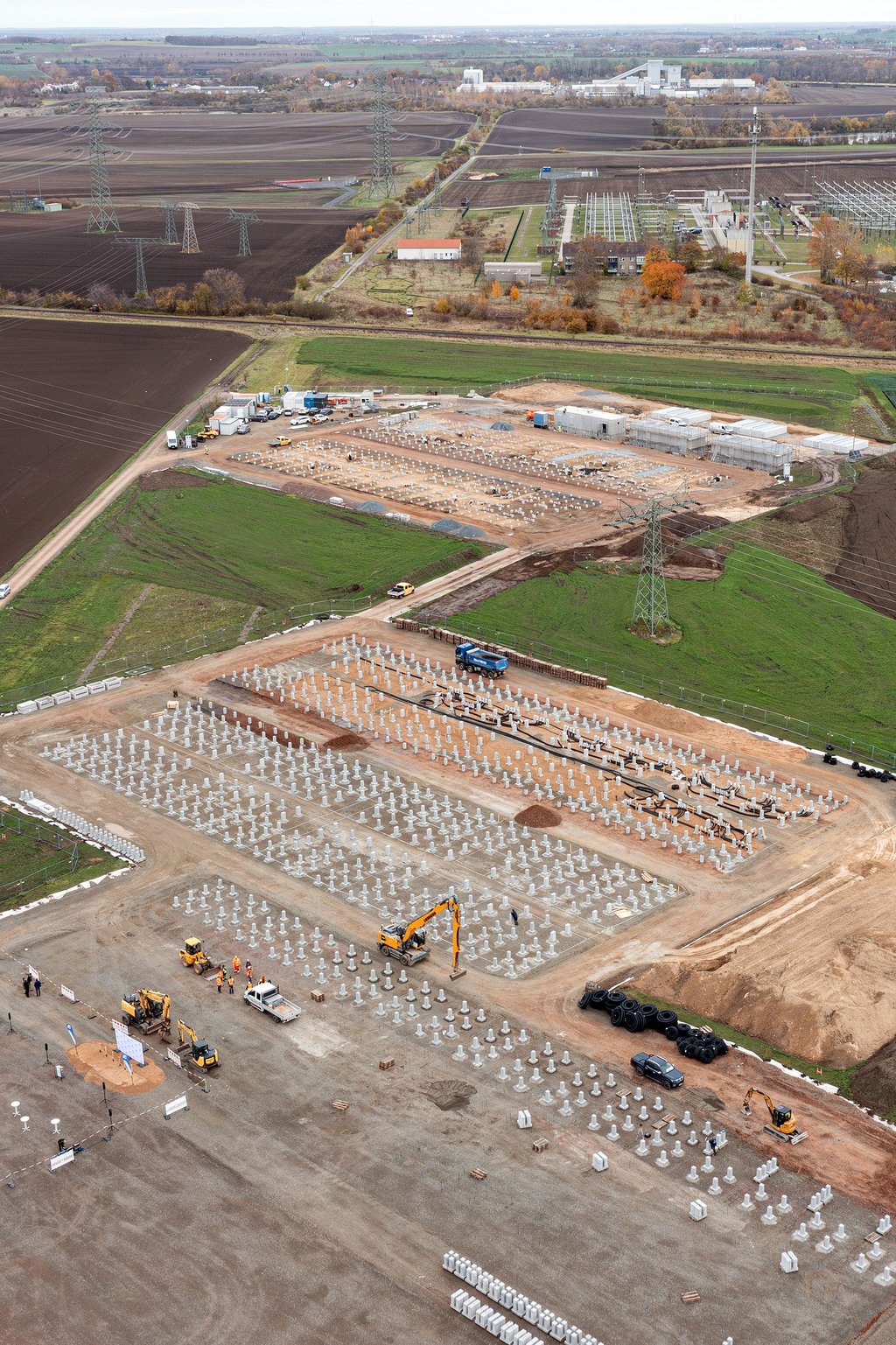 Grundsteinlegung Batteriespeicherwerk der Firma Ecostor in Förderstedt/Sachsen Anhalt