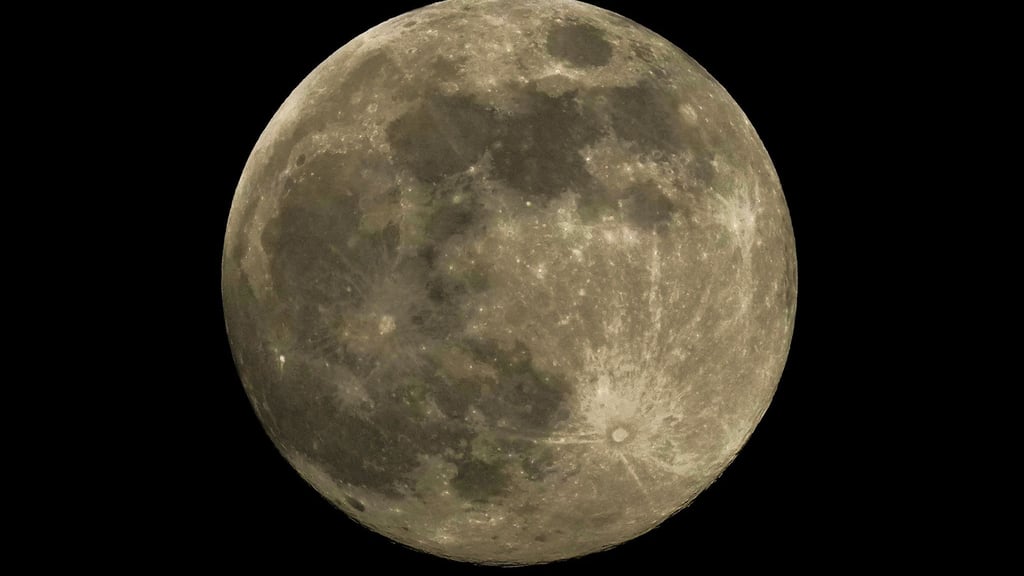 Das Phänomen Supermond begeistert immer wieder zahlreiche Menschen. (Archivbild)