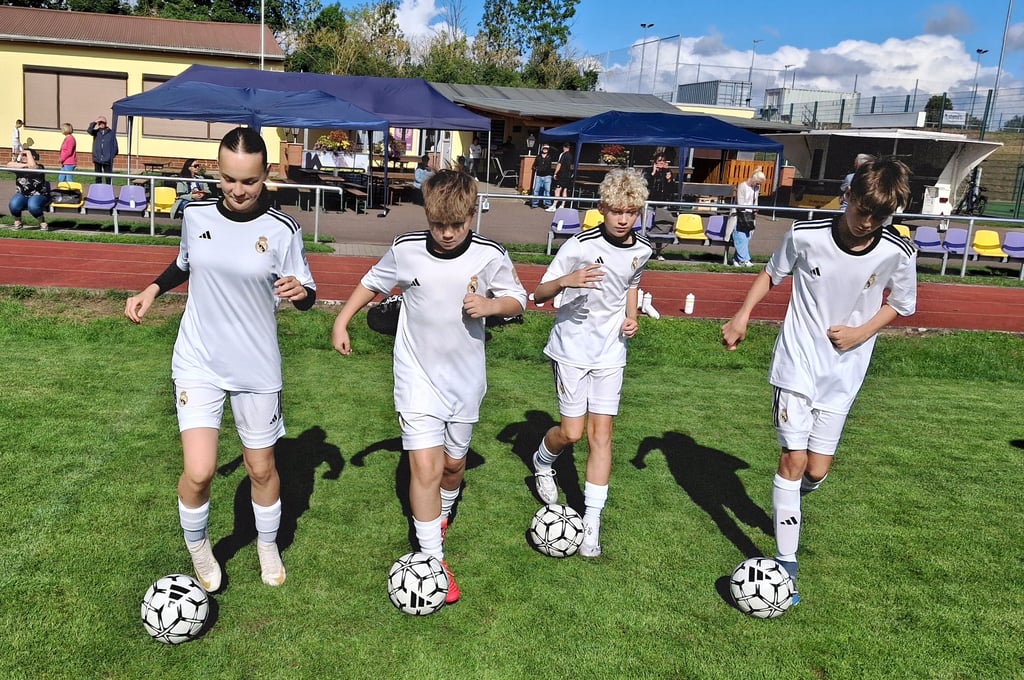 Die Real-Madrid-Fußballschule macht in jedem Sommer Station in Plötzkau.