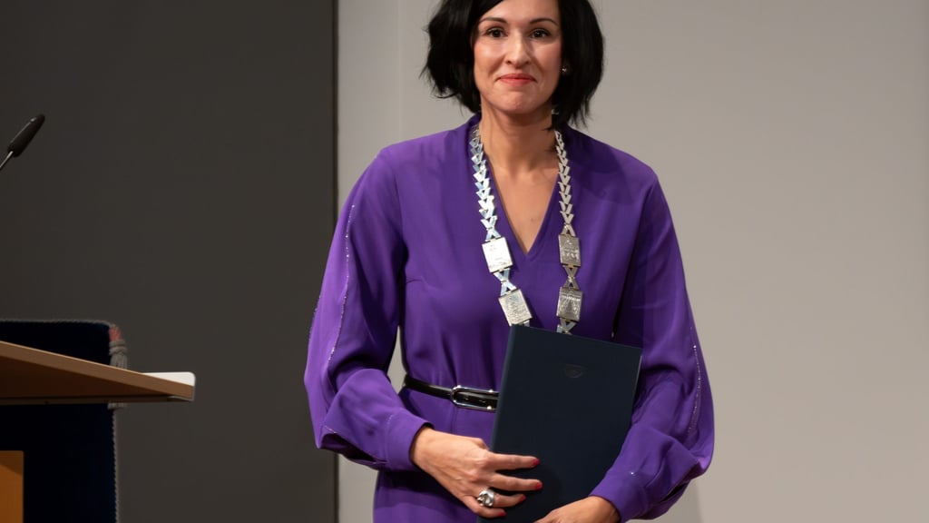 Die Potsdamer Oberbürgermeisterin Noosha Aubel sucht seit ihrem Wahlsieg im Oktober noch eine Wohnung - aber nicht irgendeine, sondern ein schönes Zuhause für ihre Familie, wie sie sagte.