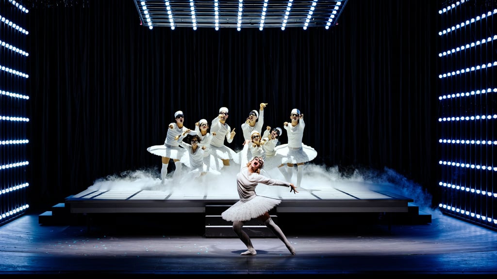 Die Operette "Clivia" hat im Opernhaus des Theaters Magdeburg am 9.11. Premiere.