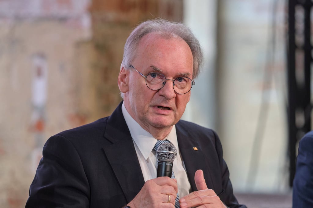 Reiner Haseloff (CDU): „In Cochstedt haben wir ein großes Forschungszentrum für den zivilen Bereich, das sollte deutlich ausgebaut werden.“ 