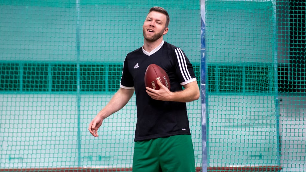 Auch im Fangen musste sich MZ-Sportreporter Christopher Kitsche beweisen.