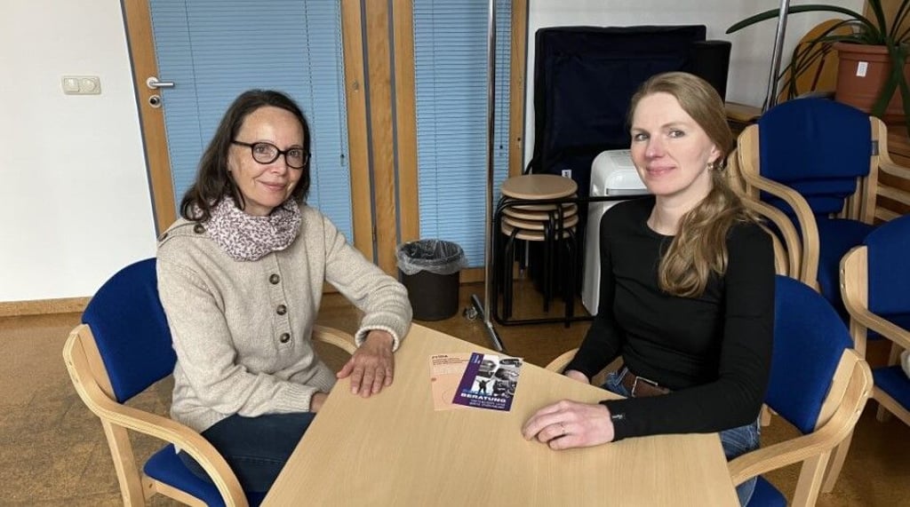 Angelika Frenzel und Carina Hunger (rechts) arbeiten bei der Stadtmission in der Suchtprävention und Suchtberatung.