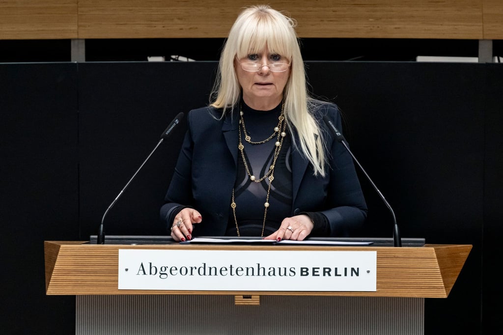 Berlins Innensenatorin Iris Spranger (SPD) sieht bei der Drohnenabwehr Handlungsbedarf.