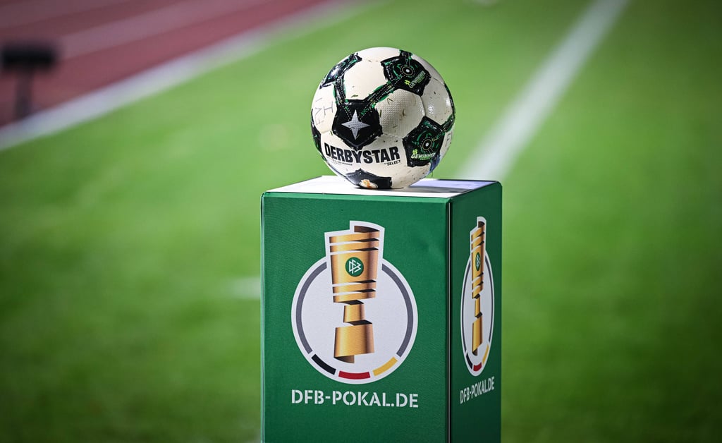 Drei Spiele im DFB-Pokal-Achtelfinale werden live von ARD und ZDF übertragen. RB Leipzig gegen 1. FC Magdeburg gehört nicht dazu.