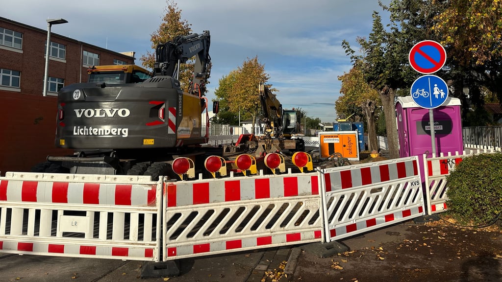 Baustelle an der Bahnhofsstraße in Gerwisch.